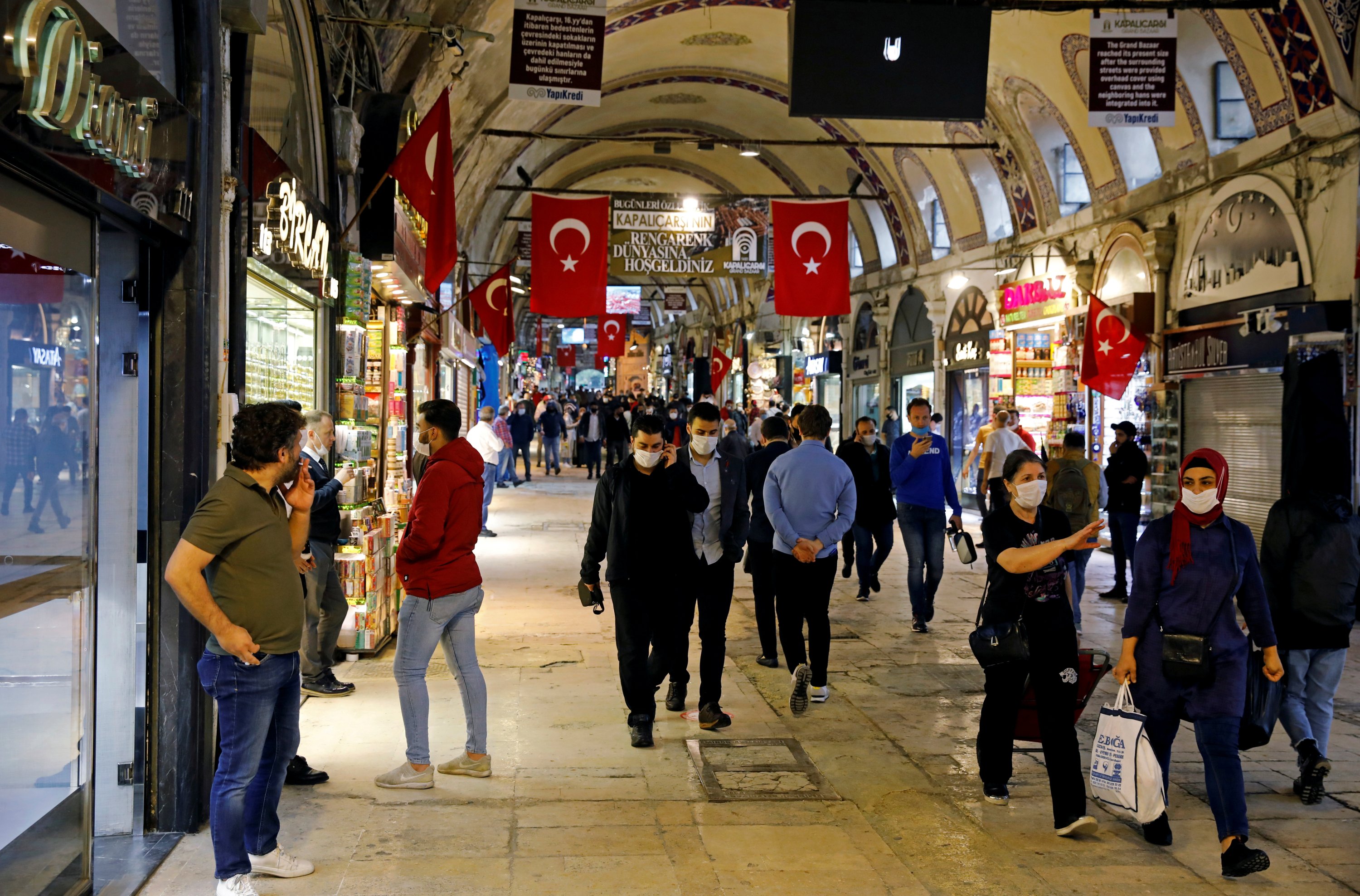 Узнали, когда Турция смягчит карантинные ограничения 