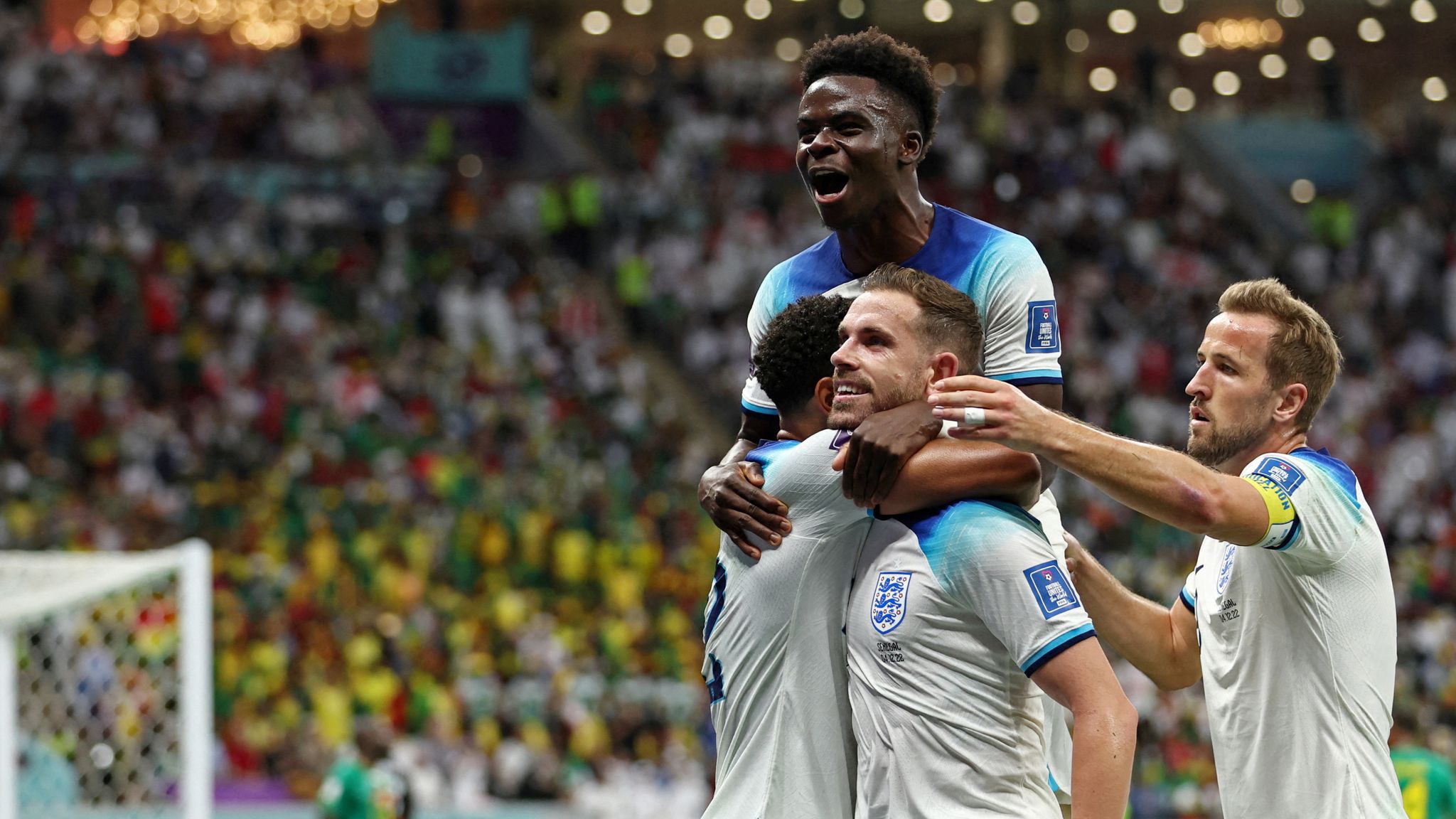 Англия прошла в четвертьфинал, оставив позади Сенегал — видео