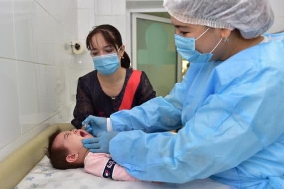 В Узбекистане за 11 дней вакцинированы от полиомиелита более 150 тысяч детей