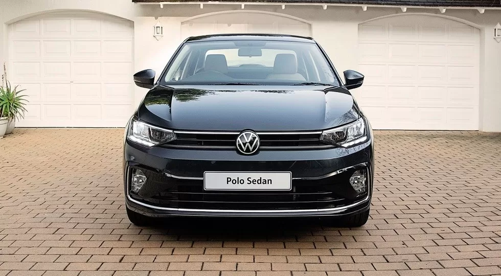 Volkswagen выпустил четырехдверный Polo, который дешевле и мощнее нашего Chevrolet Spark