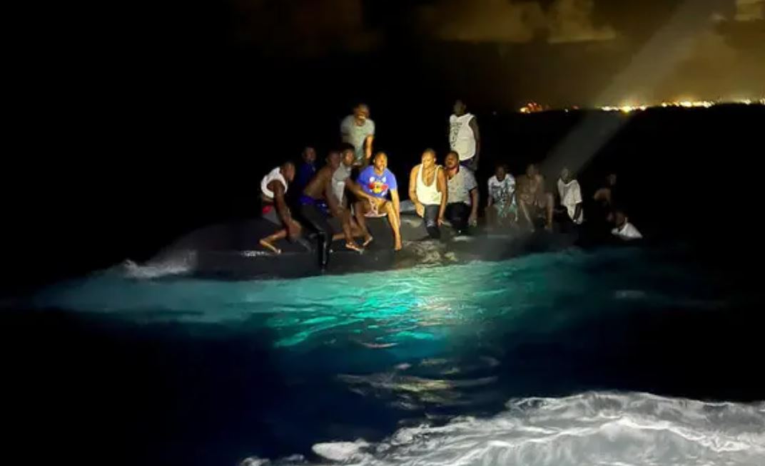 У Багамских островов разбилась лодка, погибли 17 мигрантов