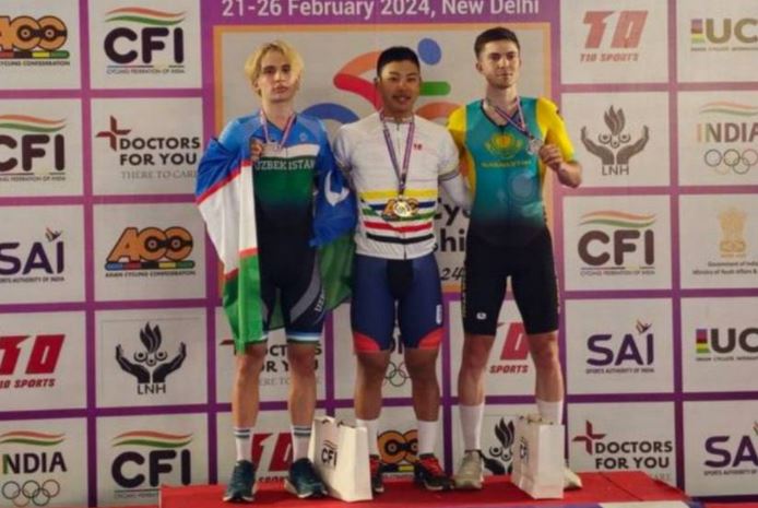 Узбекский велогонщик Никита Светков завоевал «серебро» на ЧА