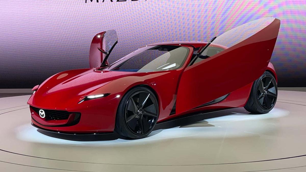 В Mazda намекнули на новый роторный спорткар