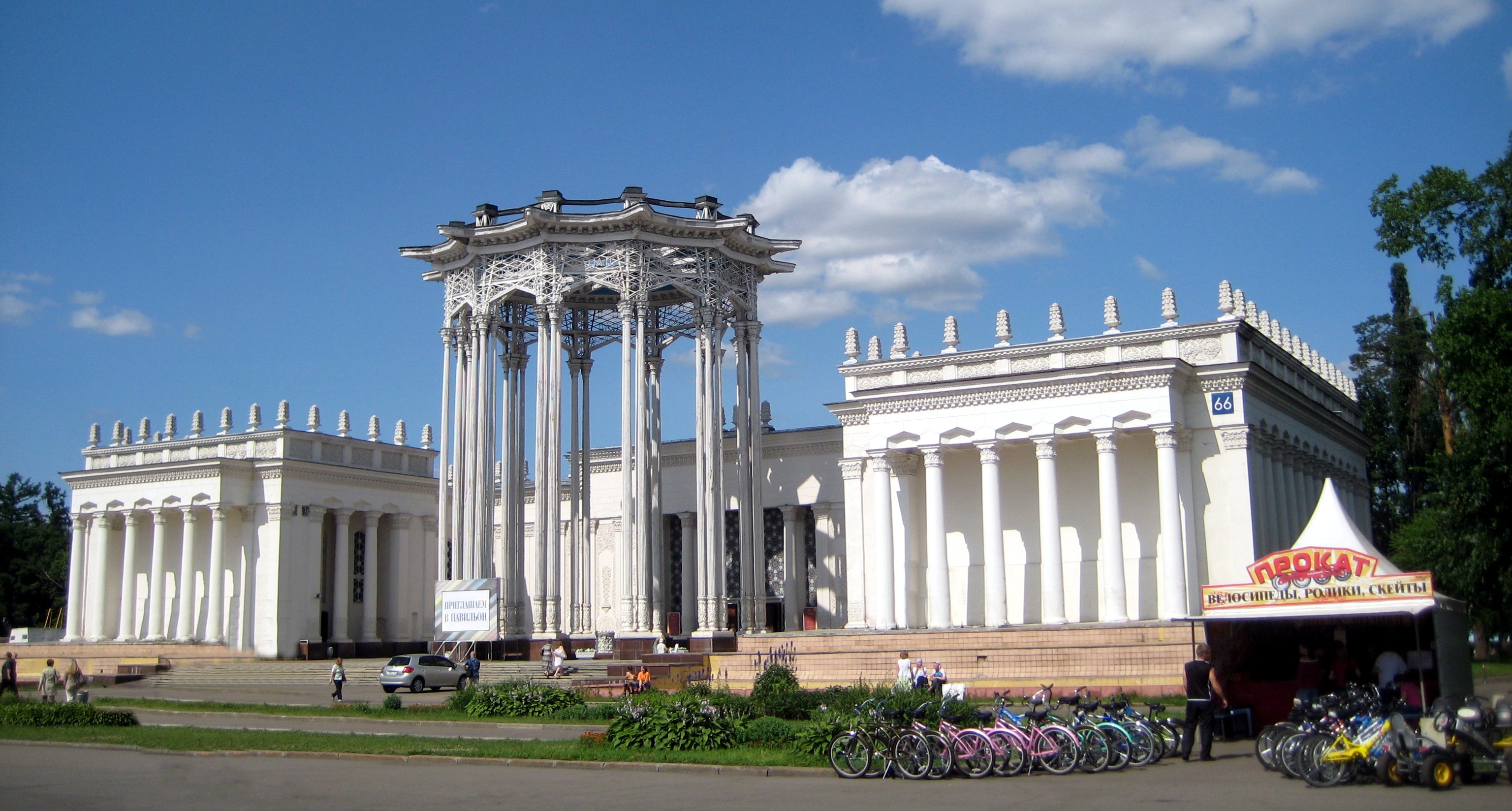 Экспозиция Узбекистана в ВДНХ в Москве будет готова к ноябрю