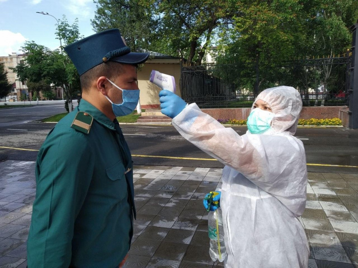 Выяснилась причина низкого количества зараженных COVID-19 в Узбекистане