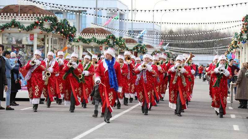 Одну из улиц Ташкента перекроют из-за парада Дедов Морозов
