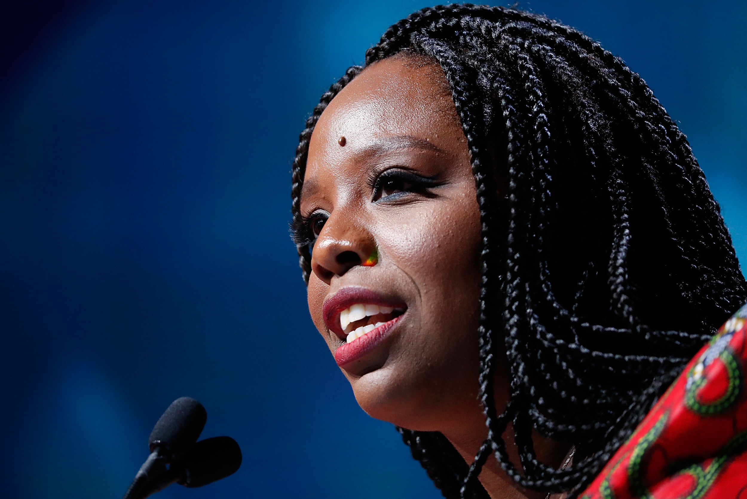 Одна из лидерш Black Lives Matter покидает свой пост