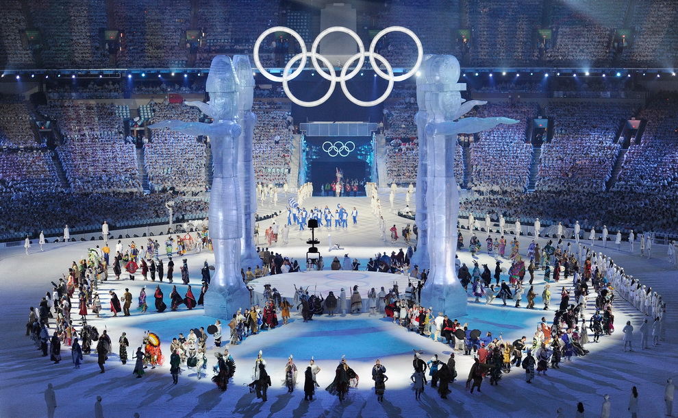 Церемония открытия и закрытия Олимпиады в Токио может пройти без рядовых болельщиков