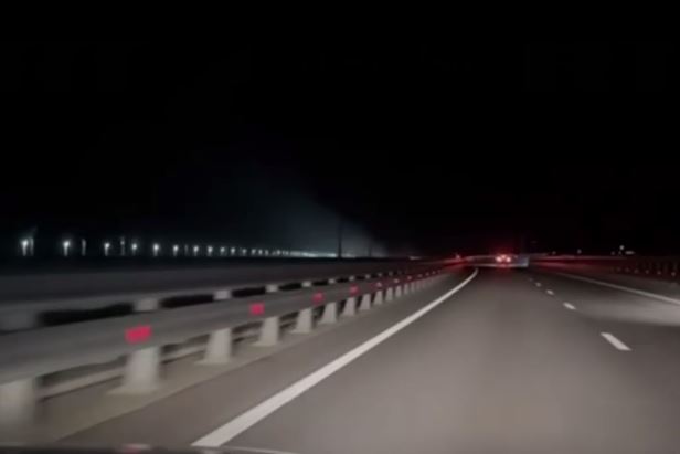 На Крымском мосту произошел взрыв, есть погибшие (видео)