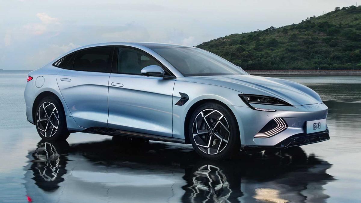 BYD Seal стал финалистом «Автомобиля года 2024» в Европе