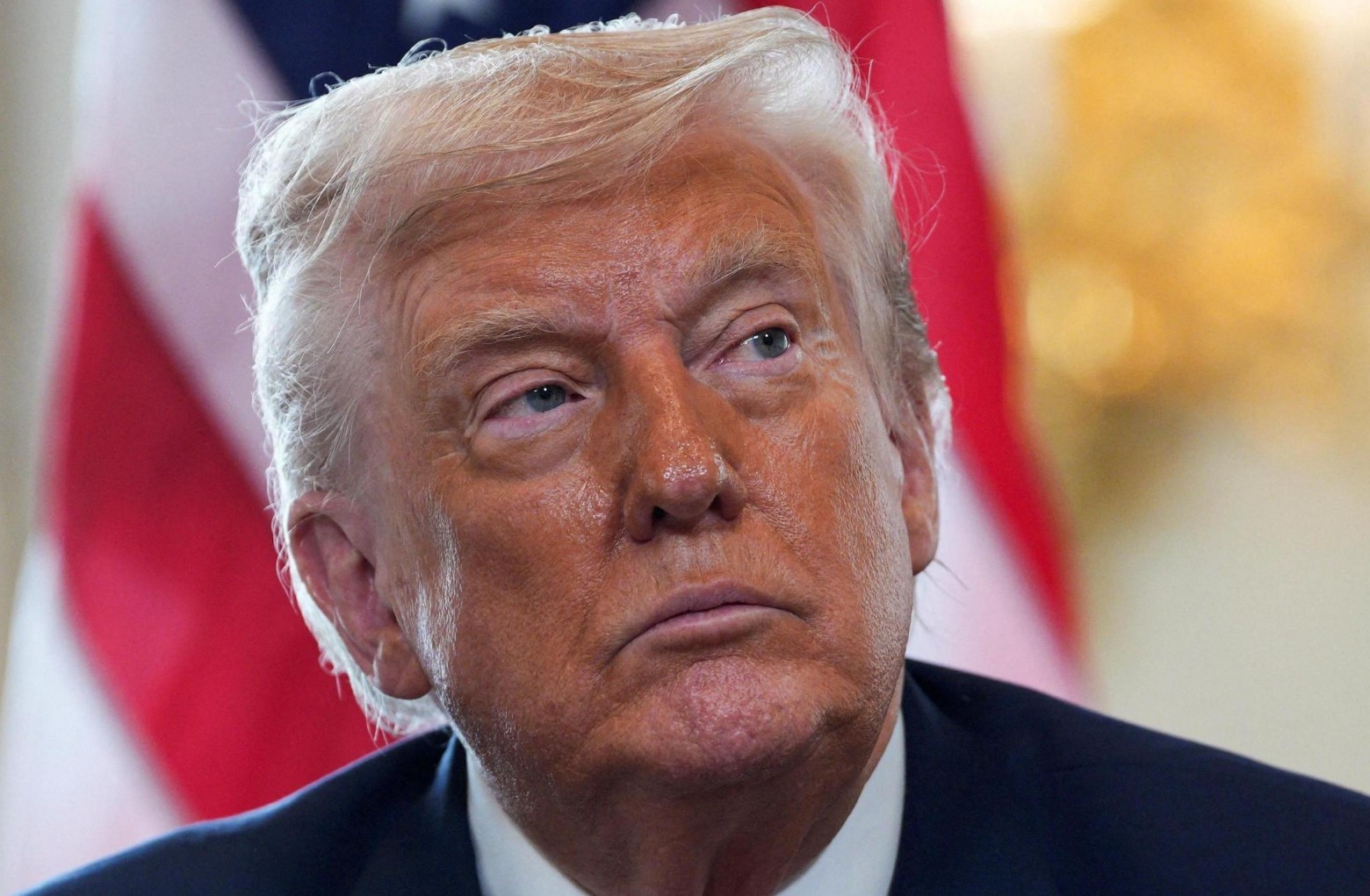 Трамп заявил, что беженцы из Украины смогут остаться в США до конца войны