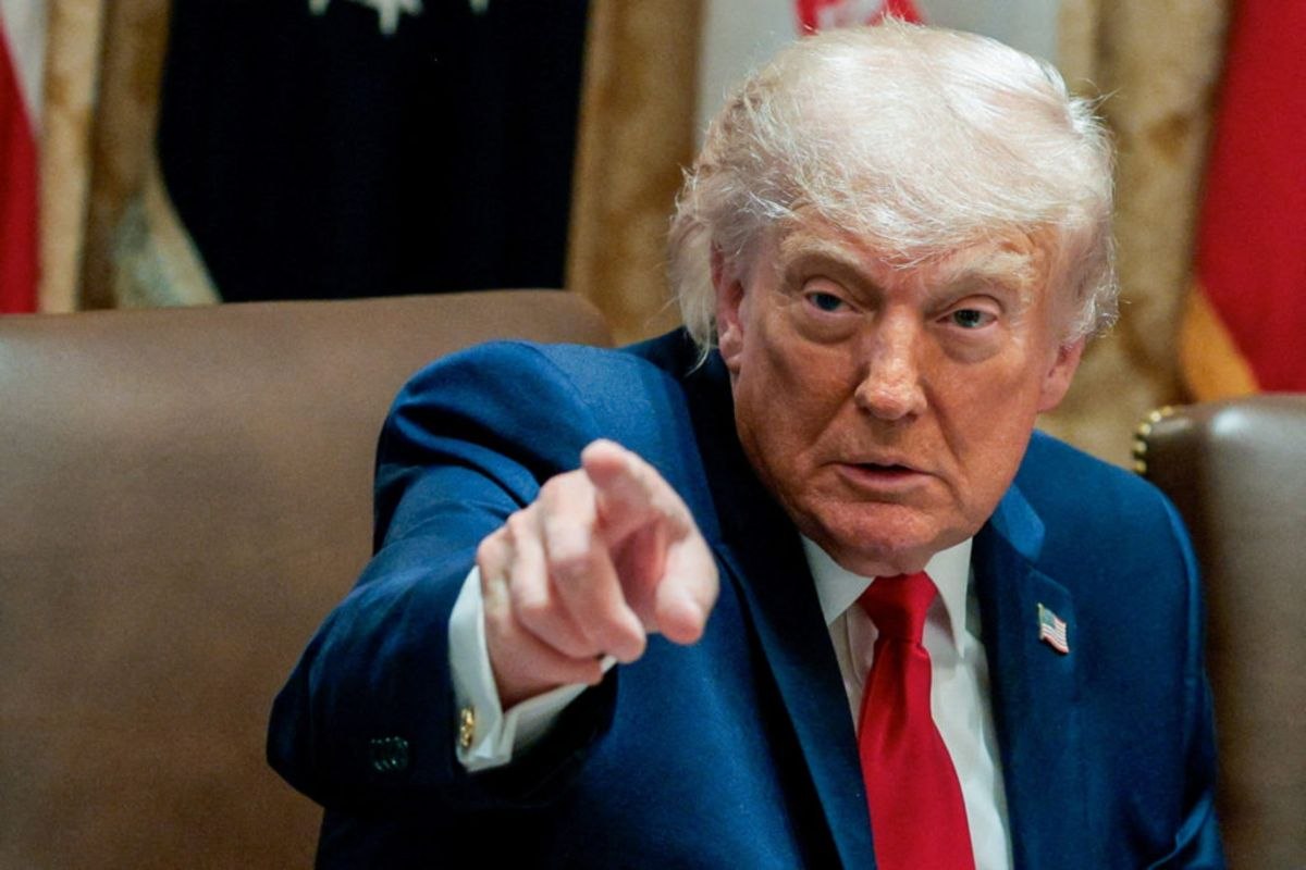 Трамп пообещал объявить Ормузский пролив территорией США