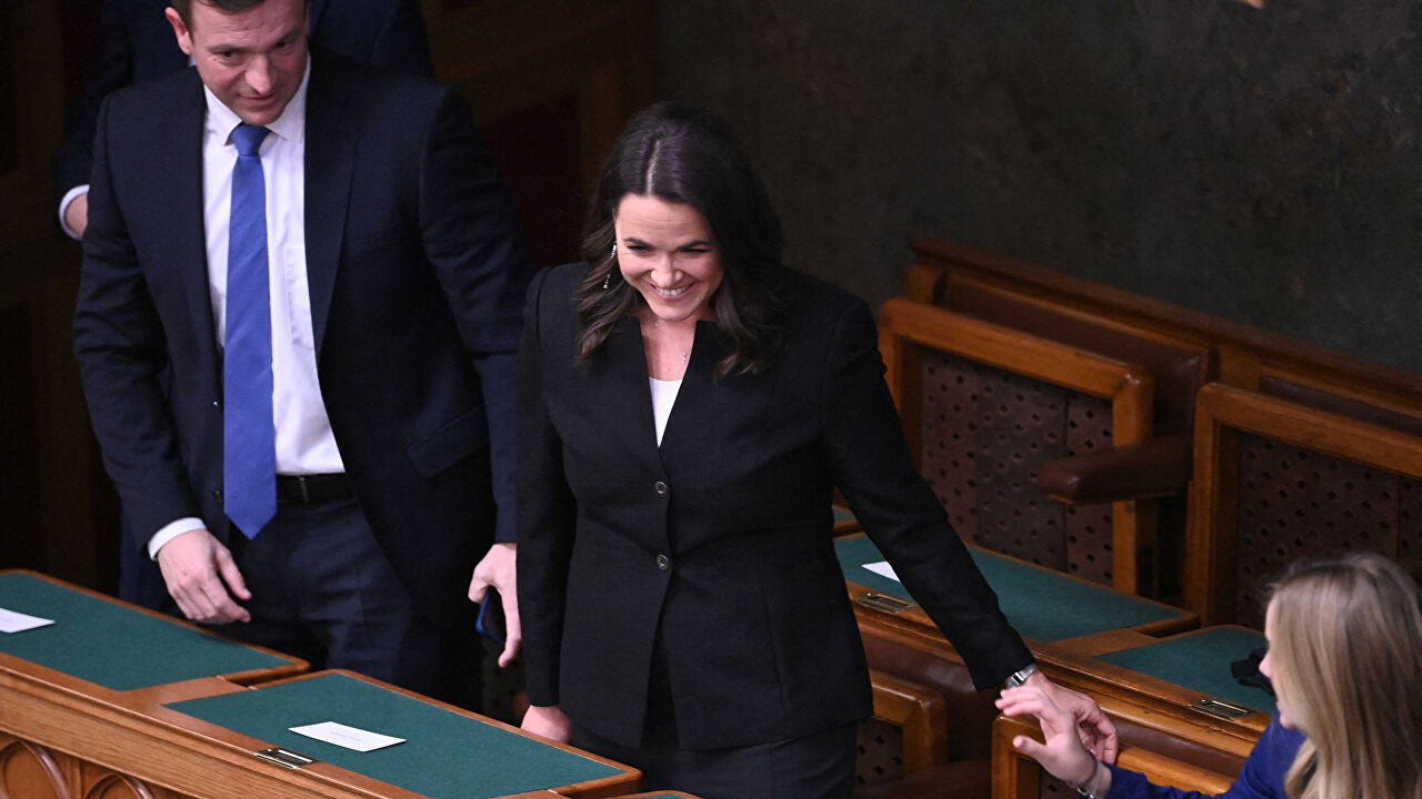 В Венгрии впервые президентом назначена женщина