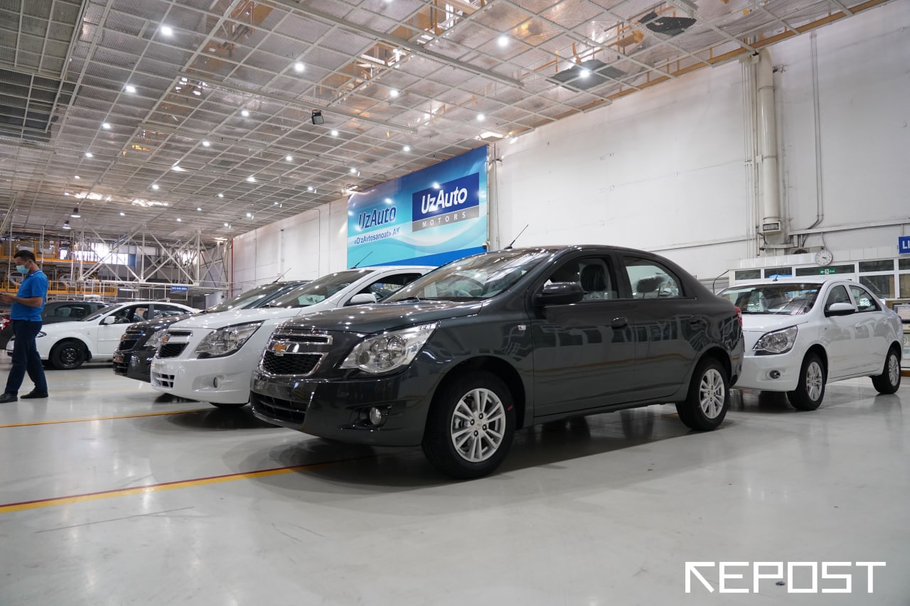 UzAuto Motors начал продажи Chevrolet Cobalt, Lacetti и Damas в новых комплектациях