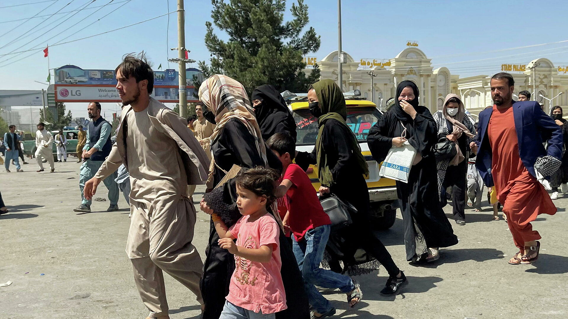 ООН попросил Таджикистан не депортировать афганских беженцев