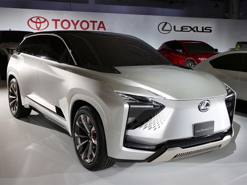 Фото: Lexus