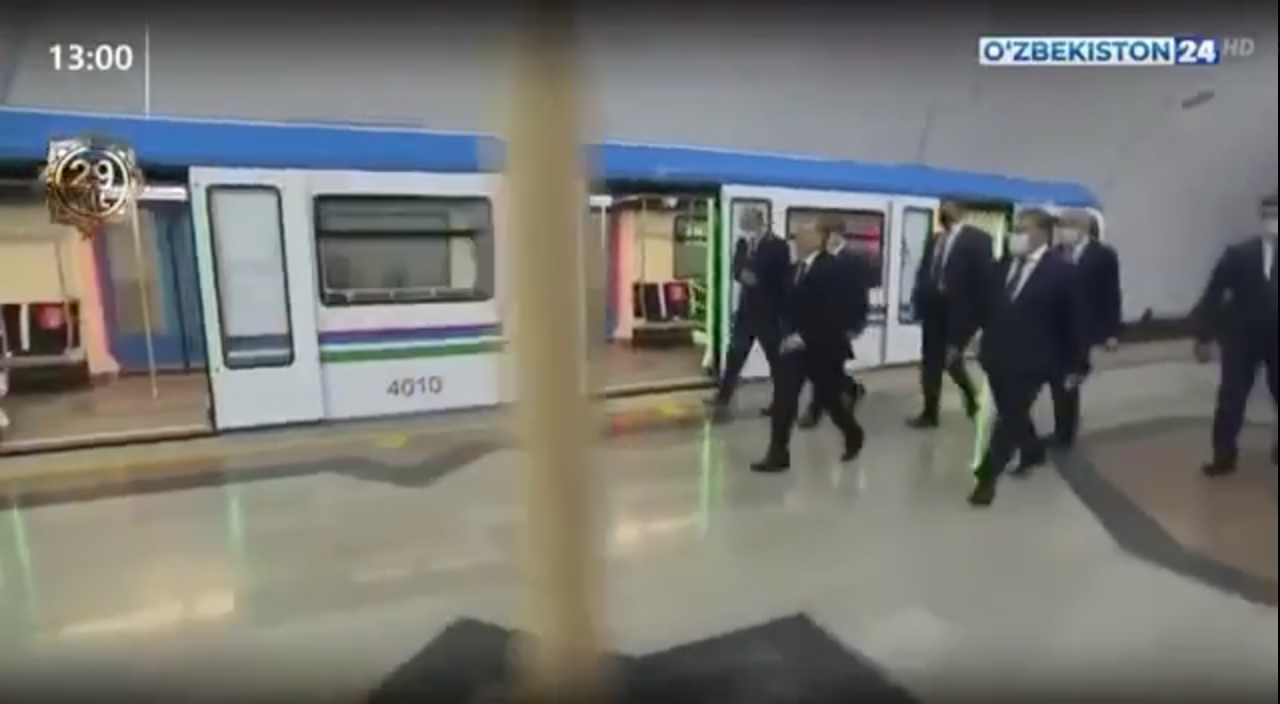 Президент ознакомился с новыми станциями Юнусабадской ветки метрополитена 