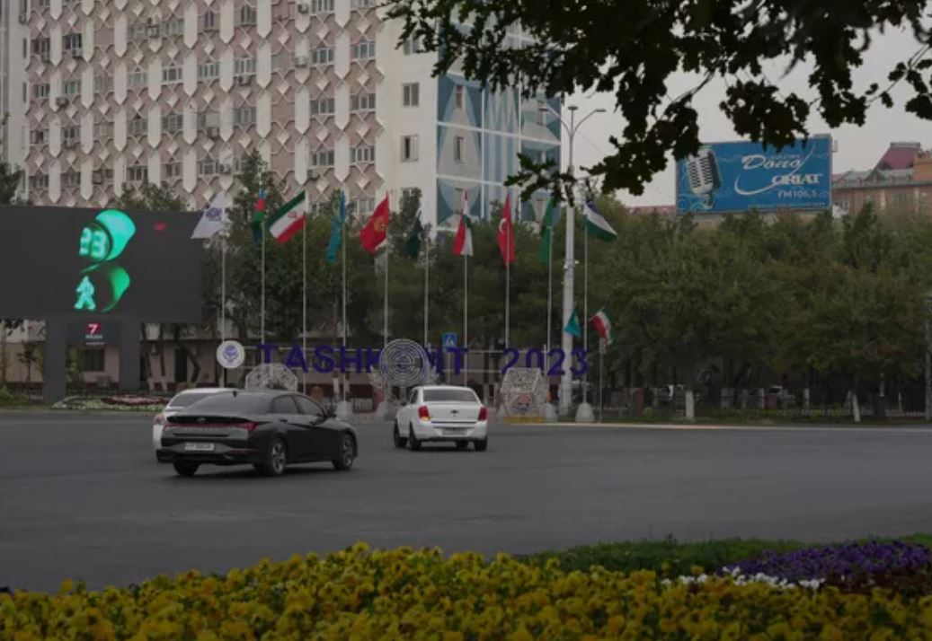 Названо время перекрытия улиц во время саммита ОЭС в Ташкенте