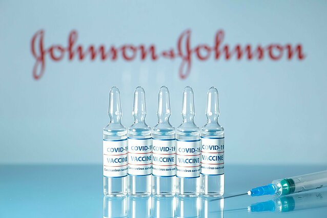 В США заявили, что вакцина Johnson & Johnson повышает риск развития редкого заболевания