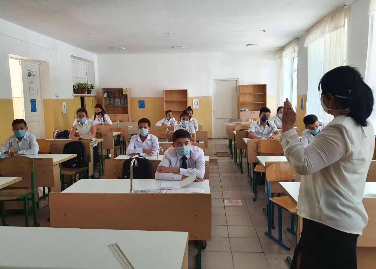 В Узбекистане создадут пять тестовых центров для проверки уровня знаний учителей