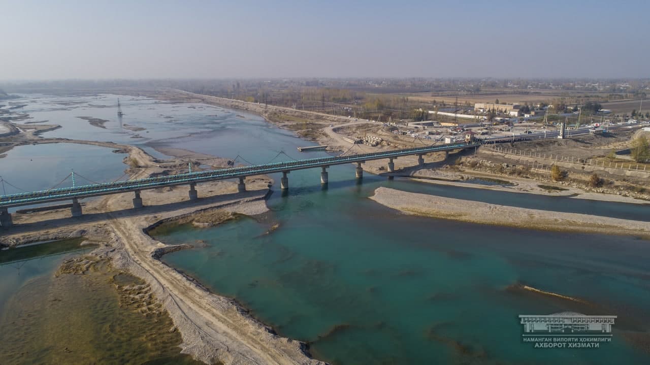В Намангане спустя полгода открыли отреставрированный за миллиарды сумов мост 