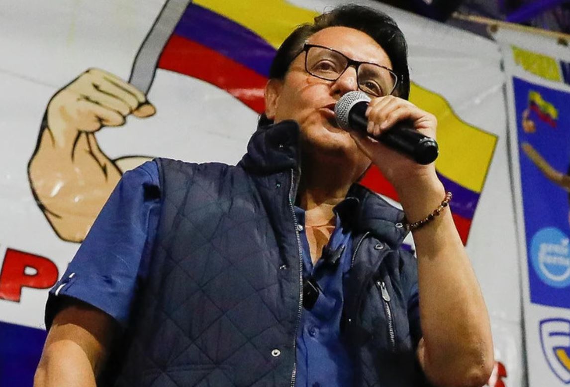 Кандидата в президенты Эквадора Фернандо Вильявисенсио застрелили после митинга (видео)