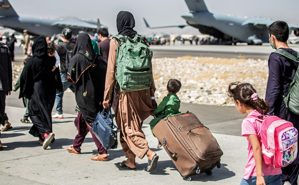 Ранее эвакуированные в Украину афганцы вывезены в Катар