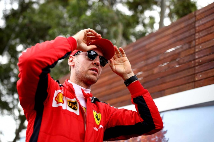 «Пока Ferrari, BMW и Mercedes-Benz»: чемпион F1 решил распродать свою коллекцию спорткаров
