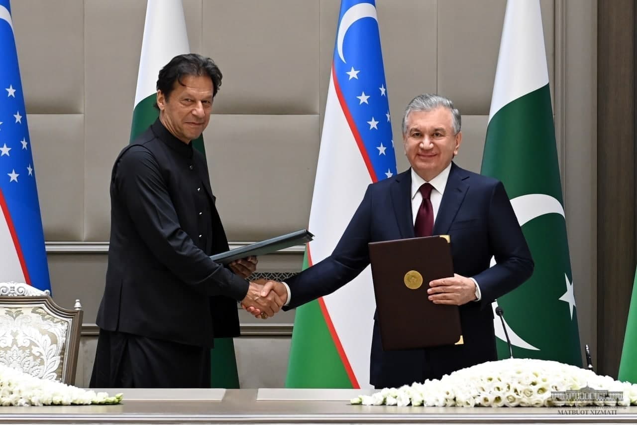 Узбекистан и Пакистан подписали соглашения на сумму 500 миллионов долларов