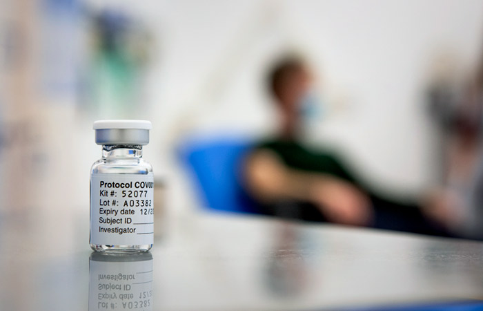 В Узбекистане медики пытались продать вакцину от «короны» почти за $5000