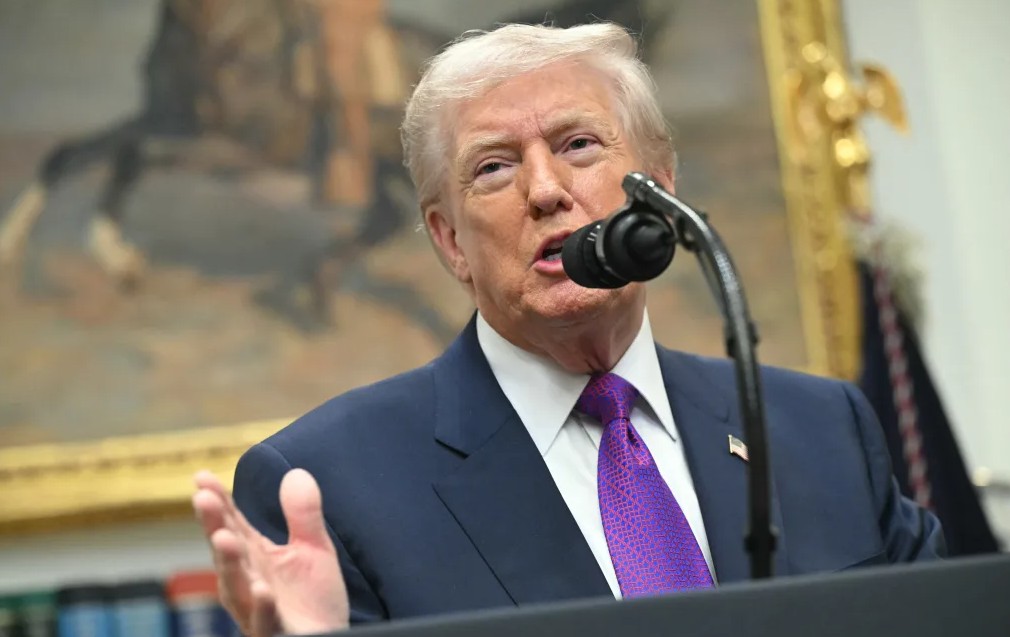 Трамп решил поручить Пентагону раскрыть документы о внеземной жизни и НЛО