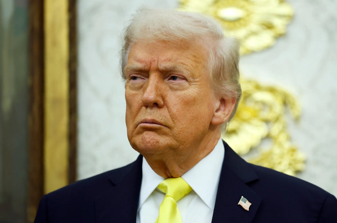 «Время на исходе». Трамп пригрозил разрушительным ударом по Ирану