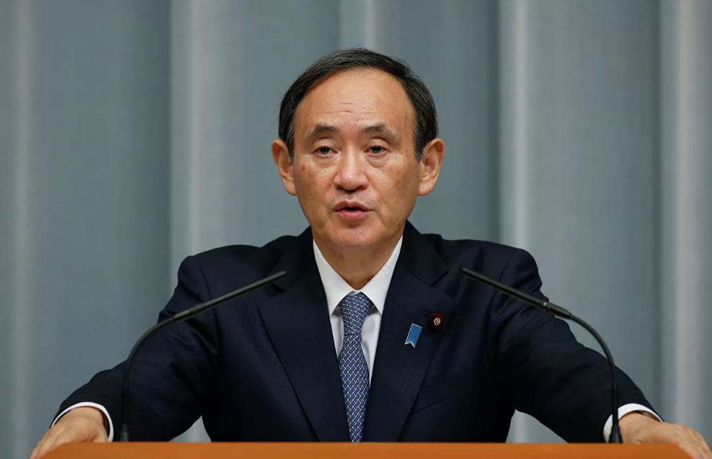 Правительство Японии во главе с премьер-министром Ёсихидэ Сугой в полном составе ушло в отставку