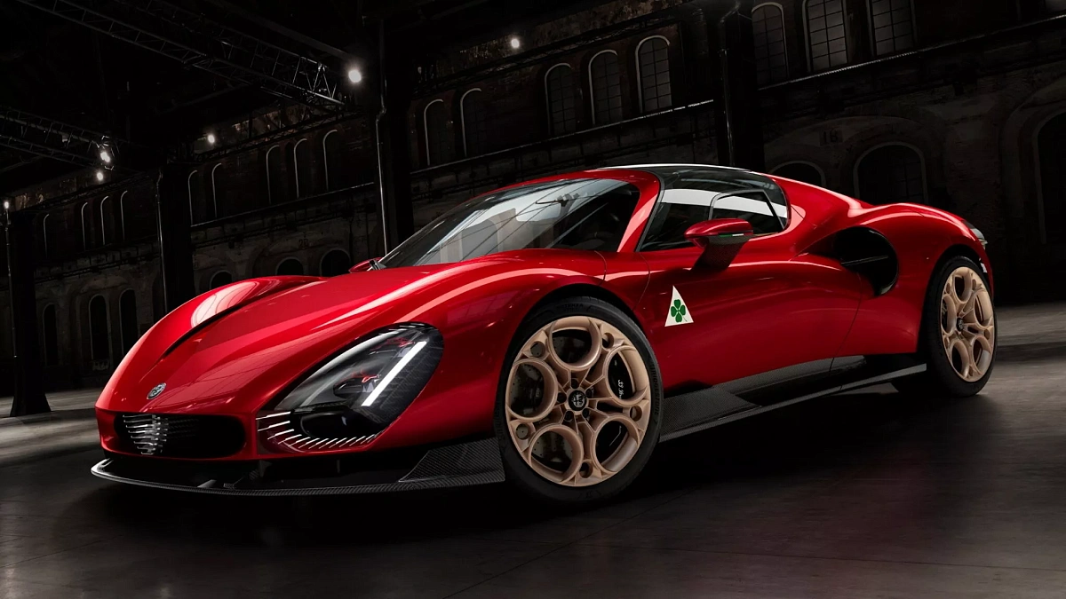 Alfa Romeo раскрыл приблизительную дату выхода своего нового суперкара