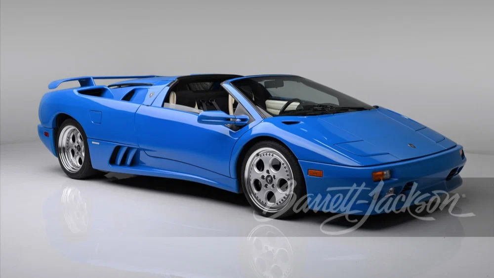 На аукцион выставили редчайший Lamborghini Diablo VT Дональда Трампа
