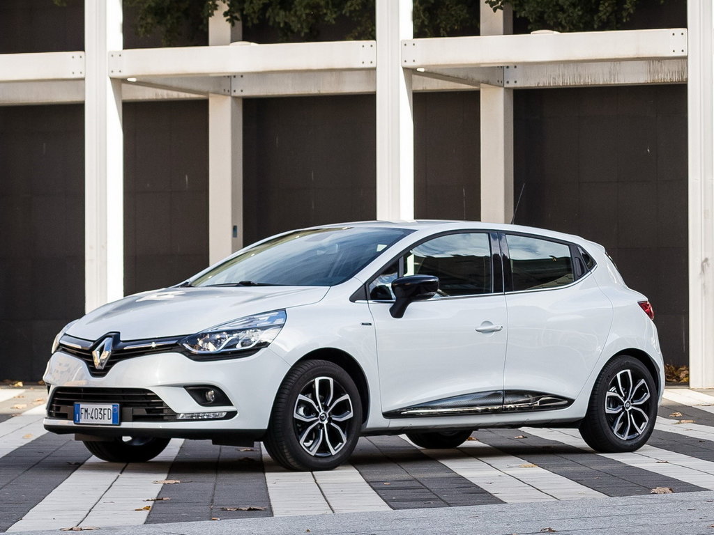 Renault оснастила Clio полным приводом