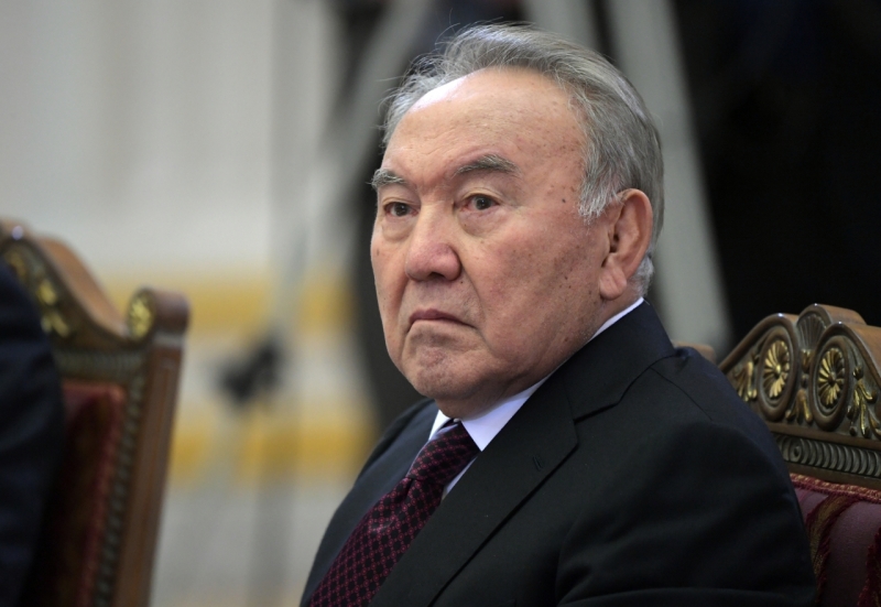 Нурсултан Назарбаев признался, что будучи президентом тайно женился на «Мисс Казахстана»