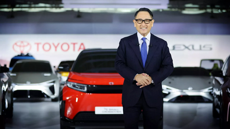 Акио Тойода снова стал президентом Toyota, несмотря на недавний скандал