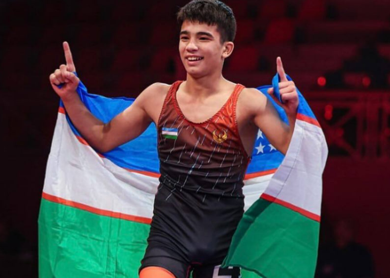 Узбекский борец Улугбек Рашидов стал двухкратным чемпионом Азии