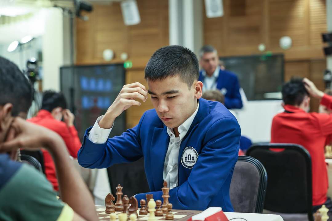 Узбекистанцы вышли в финал командного Чемпионата мира по шахматам