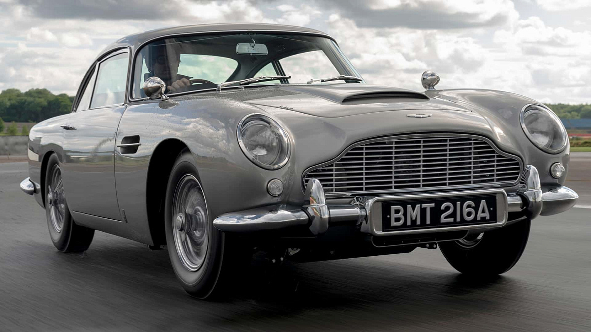 Aston Martin создаст новые двигатели и трансмиссии для классических моделей DB4, DB5, DB6