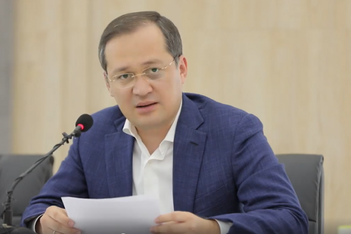 «Система подготовки водителей в Узбекистане полностью погрязла в коррупции» - Комил Алламжонов отреагировал на произошедшее в Ангрене ДТП