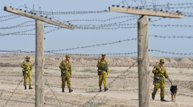 На кыргызско-таджикской границе были слышны выстрелы