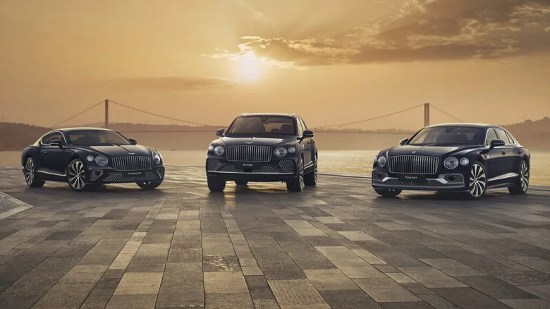 Bentley презентовал три автомобиля, созданные в честь Стамбула и Босфора