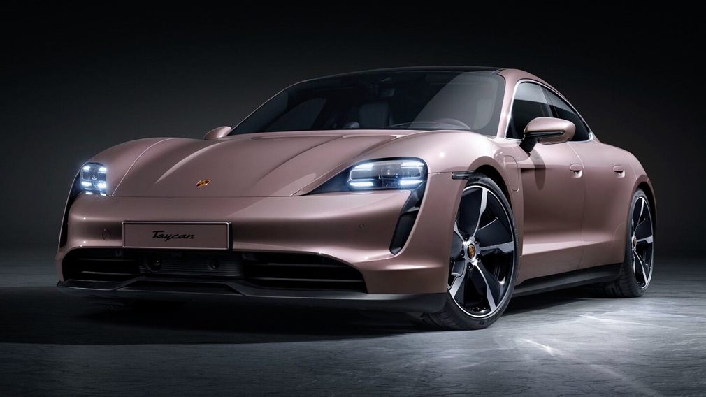Porsche создаст свою сеть зарядных станций для электрокаров