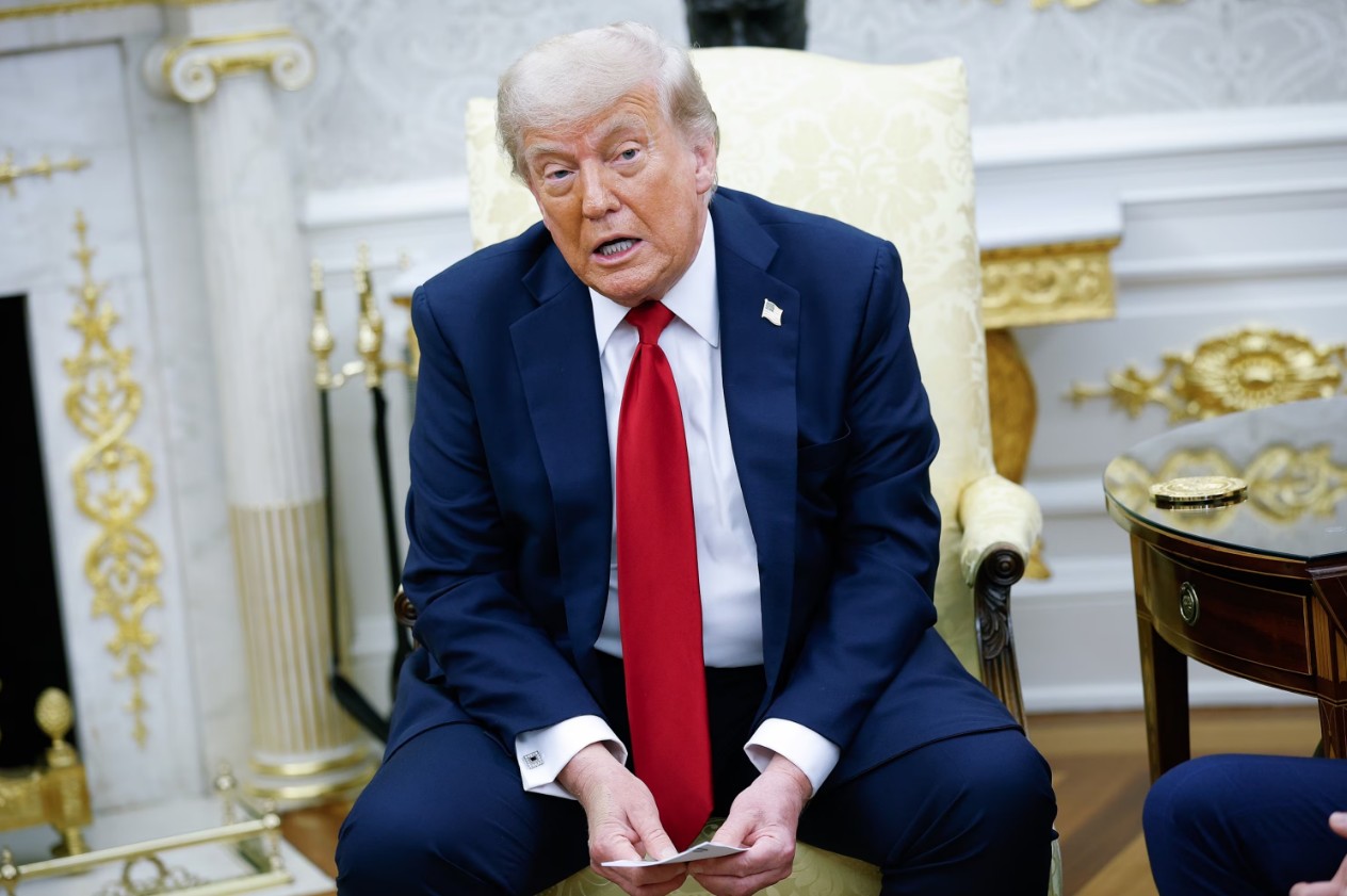 «Разговоры ничего не значат, нужно переходить к действиям». Трамп выдвинул России ультиматум по Украине