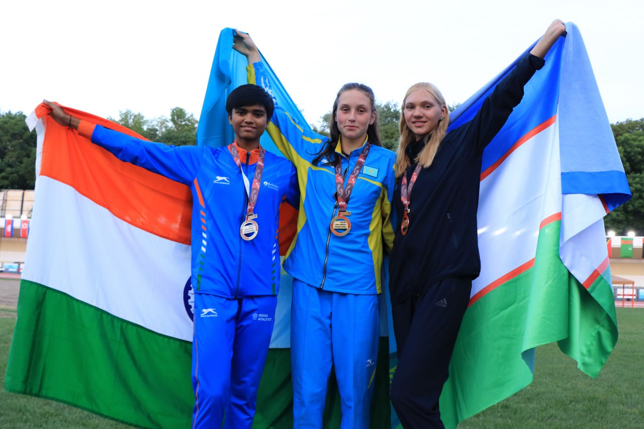 Узбекские легкоатлеты завоевали еще три медали на Чемпионате Азии