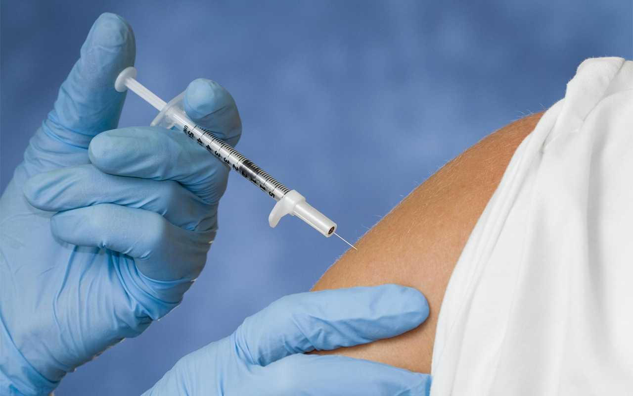 Количество использованных доз вакцины от коронавируса в Узбекистане превысило 37 миллионов