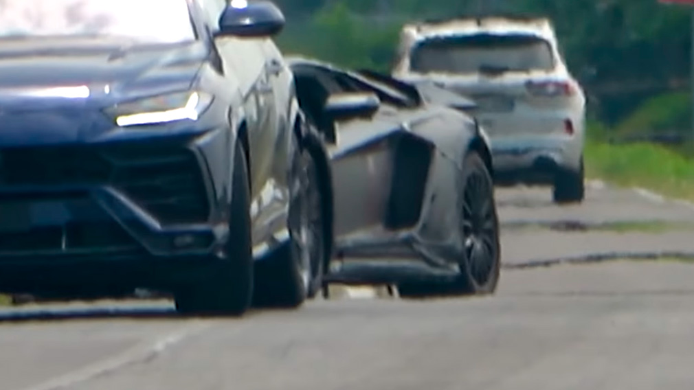 Lamborghini начал тестировать замену Aventador