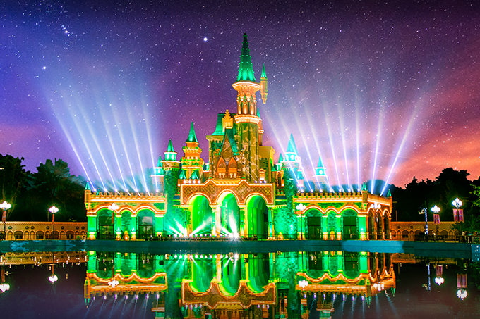 Magic City приглашает гостей в уникальный и удивительный замок чудес